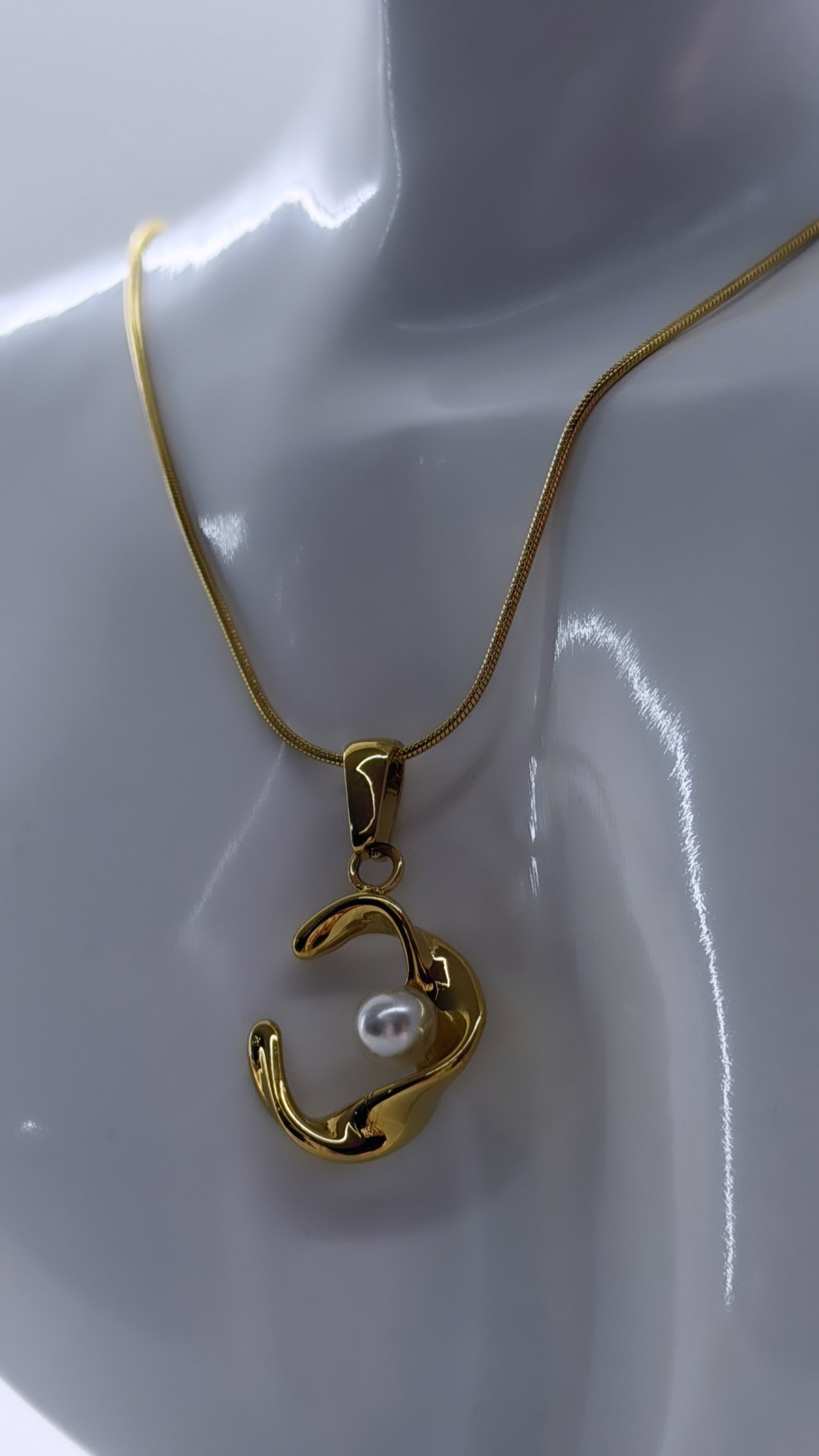 “perle” NECKLACE